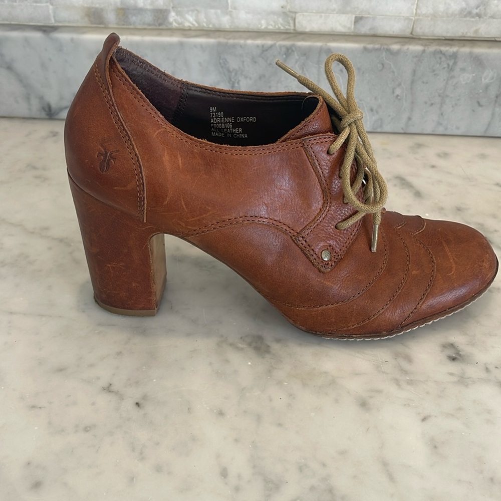 Frye Adrienne oxfords. Size 9M.